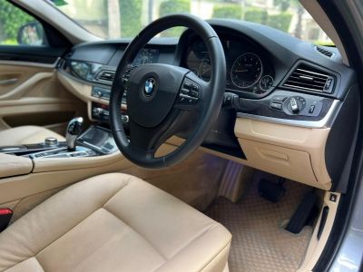 2012 BMW 520i F10 รูปที่ 9